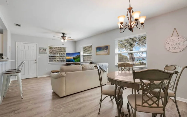 Palmetto Home w/ Manatee River Access!