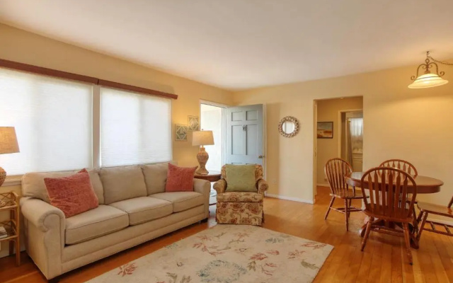 369 Stimson