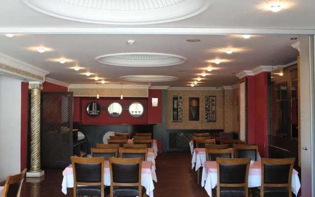 City Wall Hotel