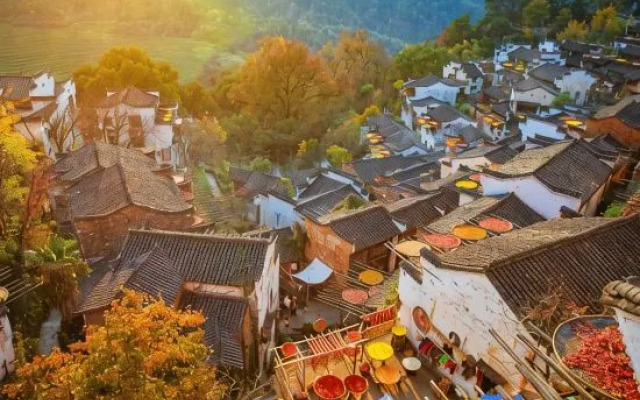 Wuyuan Shanli Hanshe Homestay (Huangling Scenic Area Store)