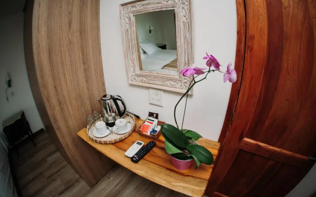 Botanica The House Experience