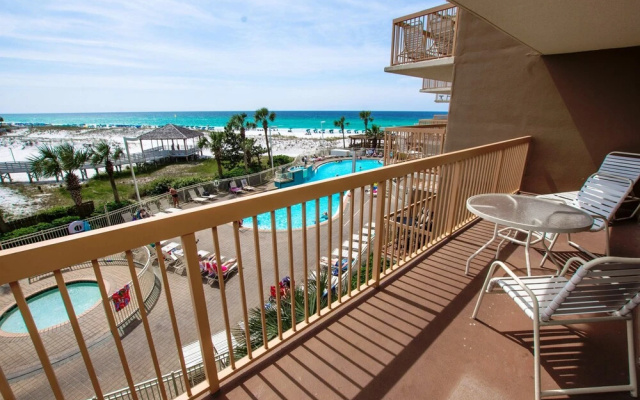 Pelican Beach 314