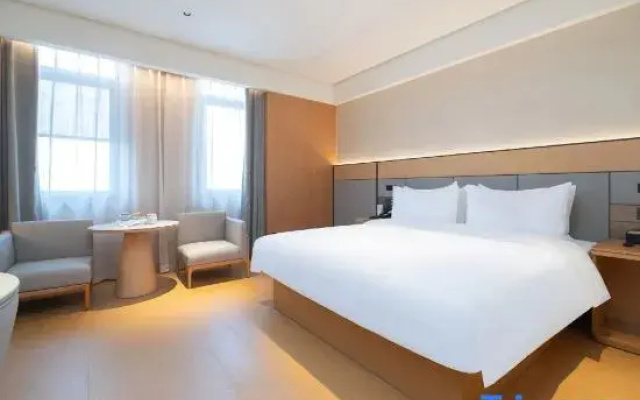 Nanjing Hotel (Ganzhou University Town)