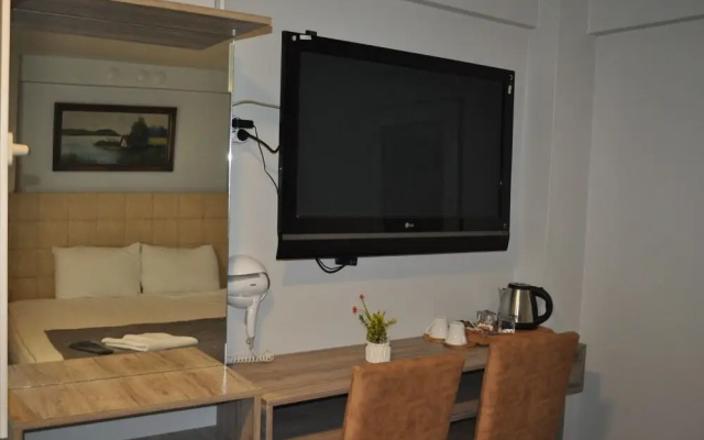 Esinti Otel