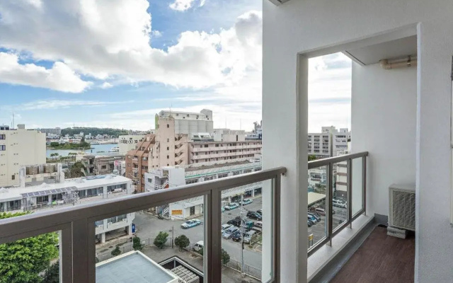 Living Inn Asahibashiekimae Premier