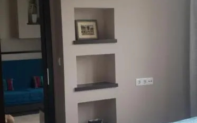 Blue Ball Apartment