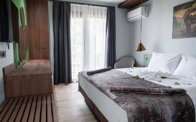 Assos Troy Otel