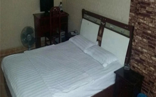 Xuanhan Huaxin Hotel