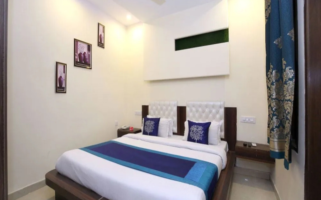 OYO 10145 Hotel JK