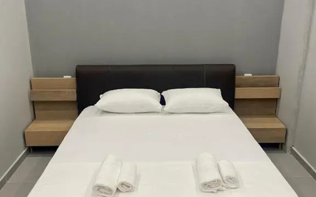 Central Square Family Apartment