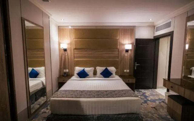 Ebreez Hotel