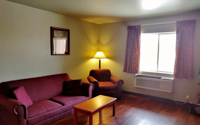 Americas Best Value Inn and Suites