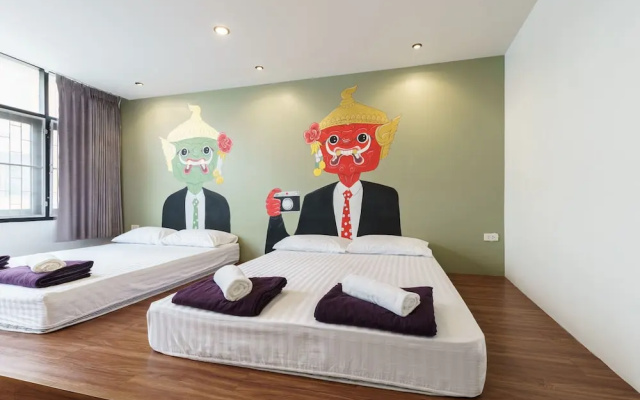 99 Hostel