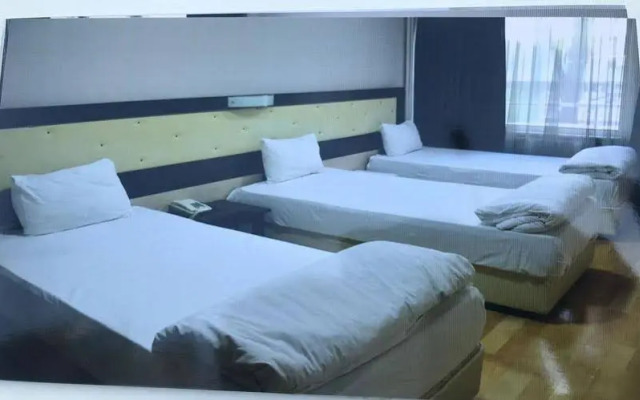 Derya Hotel