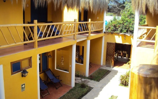 Casa Palmero Mancora