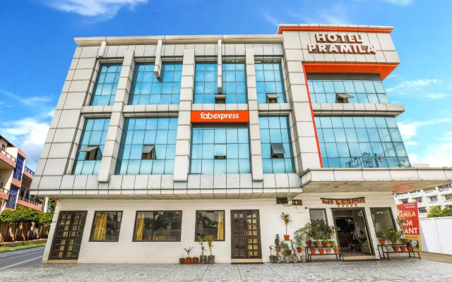 FabHotel Pramila Inn