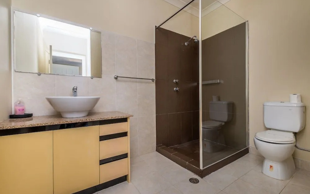 Seafront Unit 60