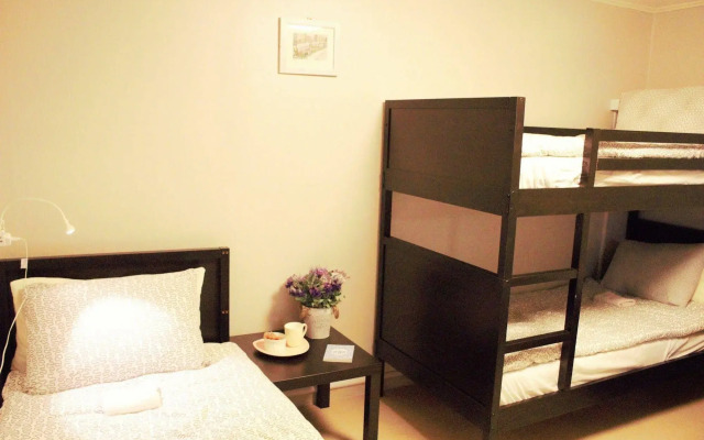 Jenna Suite Gangnam Garosu-gil