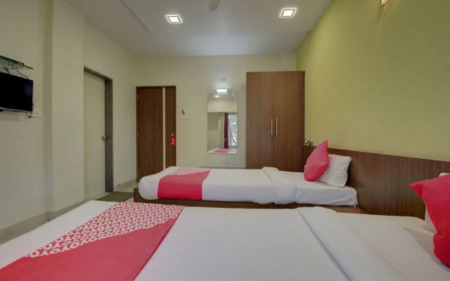 OYO 24981 Hotel Ashwamedh Residency
