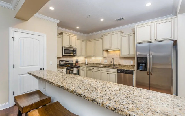 402 Reserve Lane by Hodnett Cooper