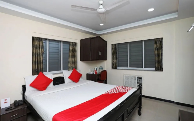OYO 25072 Flagship Naman's Inn
