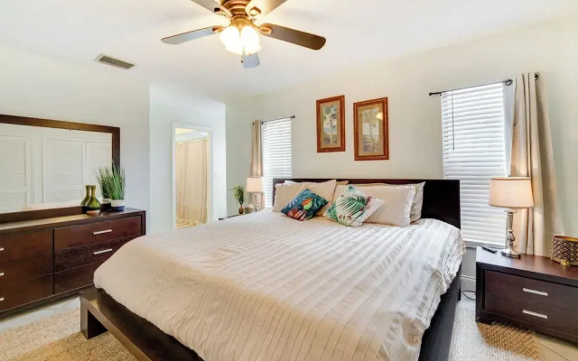 Winter Haven Retreat w/ Private Pool!