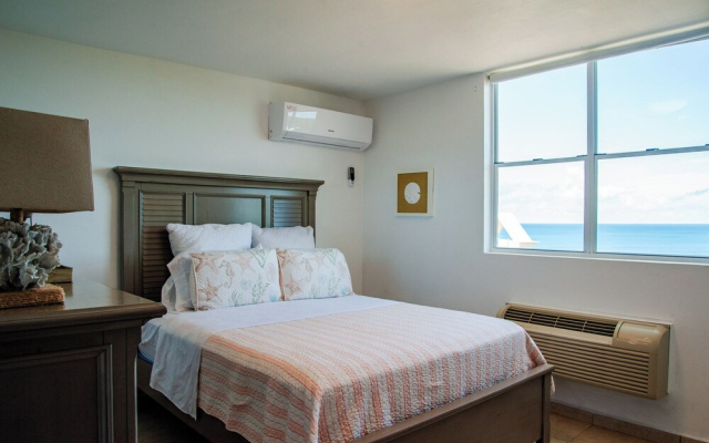 El Combate Oceanview Condos