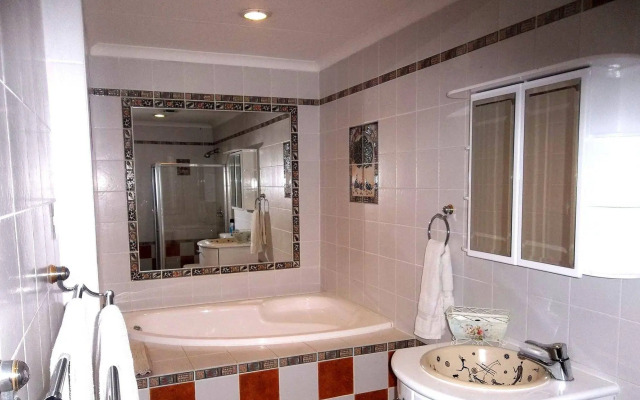 Ikhaya Guest House