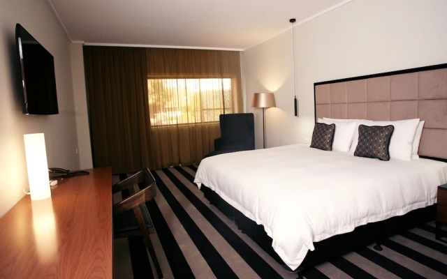 Ellen Hotel