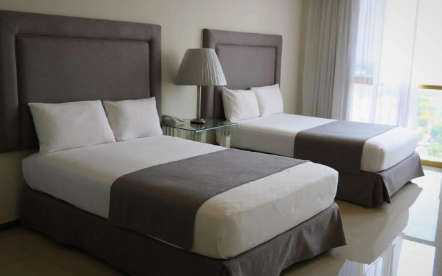 Hotel Suites Bernini