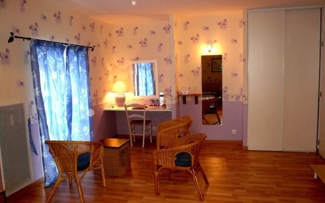 Logis De Chezelles