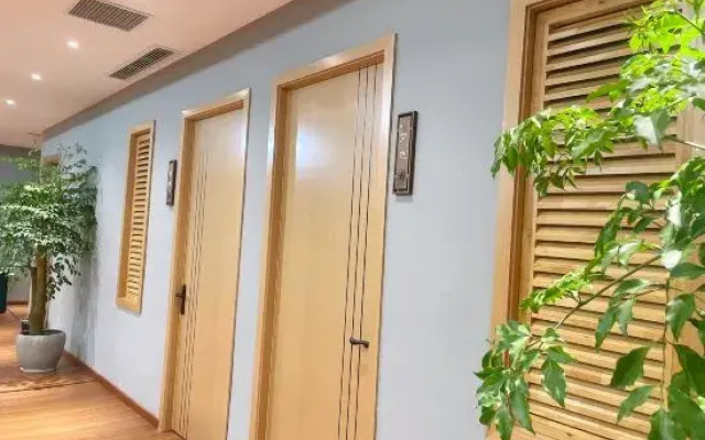 Jingchen Dongge Hotel
