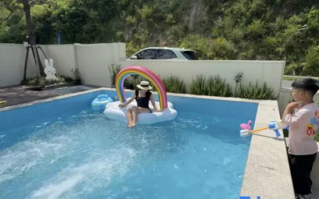 Space KONGEE·Family Pool Stream Tracing Designer Aesthetic Villa (Anji Yun Shang Grassland Resort)
