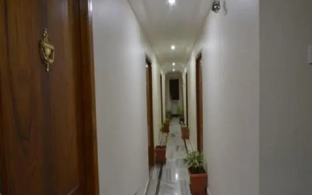 Hotel Abhiram Palace