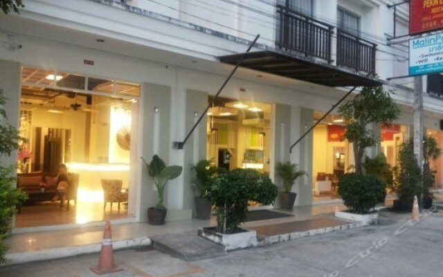 Malin Patong Hotel вид на фасад