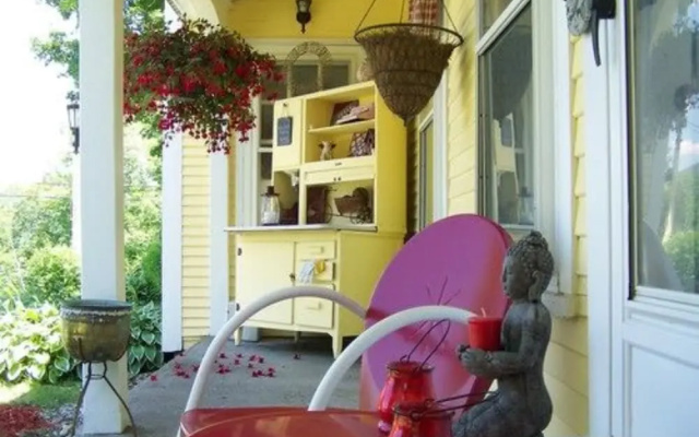 Wilder Farm Inn