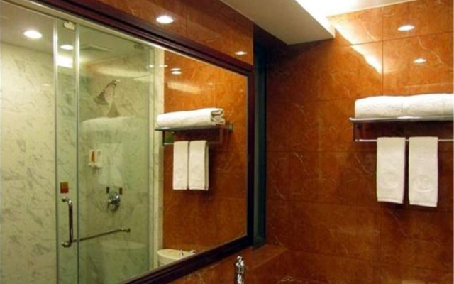 Vienna Hotel Shenzhen Henggang New City