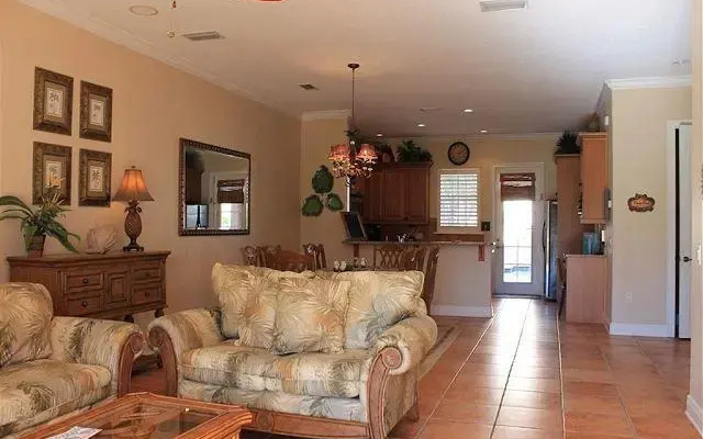 Excitement Drive House