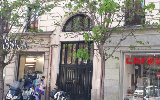 Отель Hostal Pacios вид на фасад