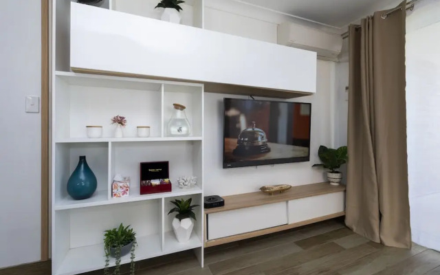 Manly Beachfront Apartment