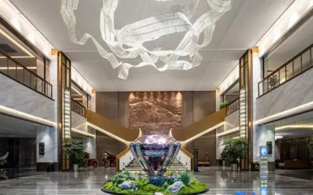 hotel lemarquis