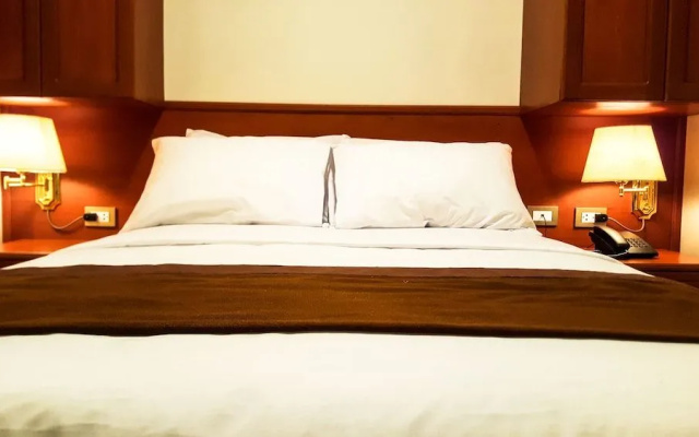 Retama Hotel