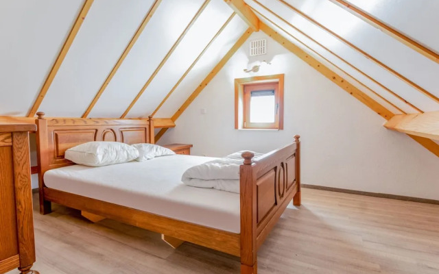 Secluded Holiday Home in De Haan With Garden