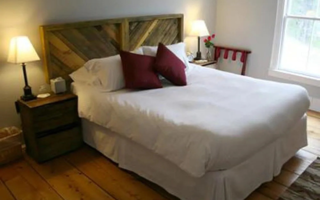 Amee Farm Lodge