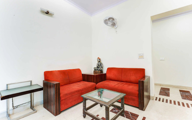 Townhouse Oak DLF Phase 2 Gurgaon