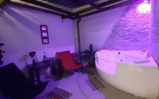 Suite Love Jacuzzi (Casas Toya)