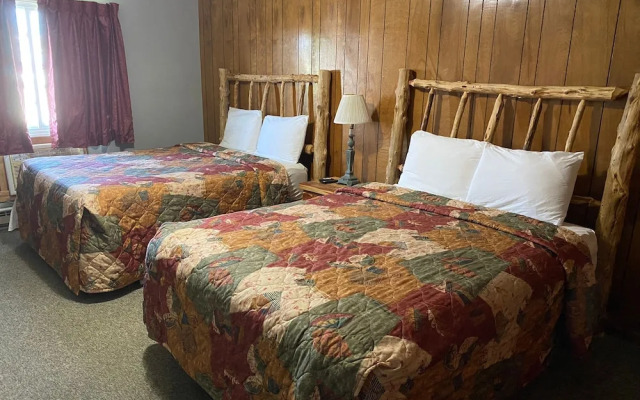 Celebrity Inn