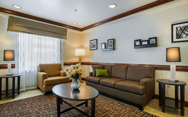 Sleep Inn & Suites Manchester near Arnold AFB