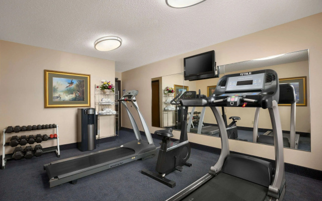 Days Inn by Wyndham Keene NH