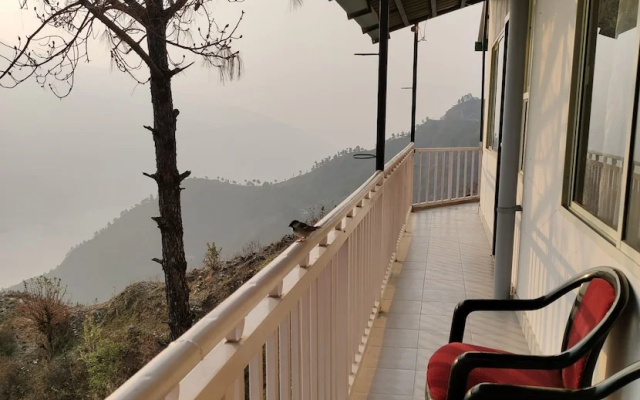Atulya Neer Hotel